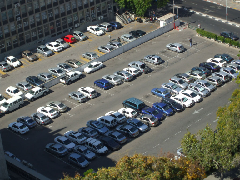 The Role of Parking Garages in Reducing Traffic Congestion